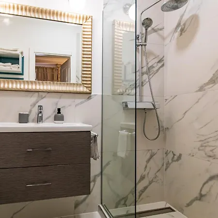 Old Town Center Apartman